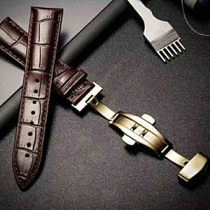 Elegant Traditional Leather